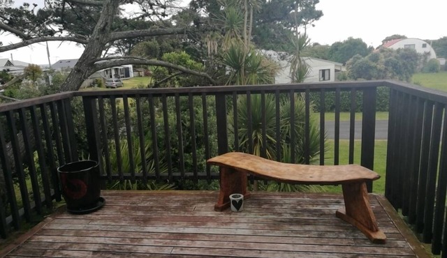 Relax at Ahipara - Only minutes walk to the beach
