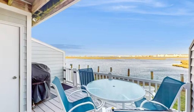 Relax at Bay Breeze, a fully equipped 3BR oasis, just a mile to amazing beaches!