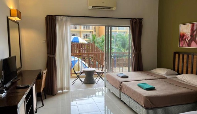 Relax At Gold Coast Morib