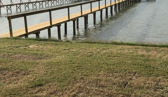 Relax at our Baffin Bay Getaway