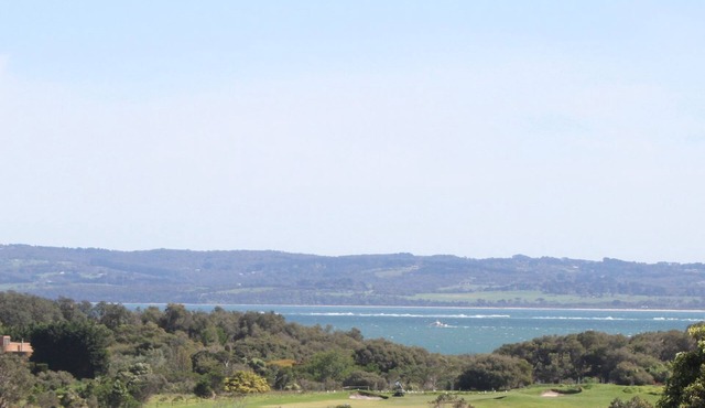 Relax at Red Rocks - Pet friendly- Serenity - unlimited WiFi