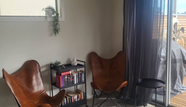 Relax at The Bunker - Normanville. Great views, modern and spacious.