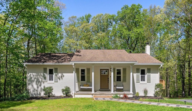 Relax at the cottage with two private villas for Family Gatherings and Reunions