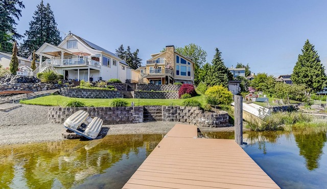 Relax at the Silver Lake Escape