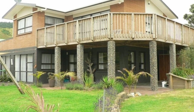 Relax at the West Coast Paradise of Port Waikato