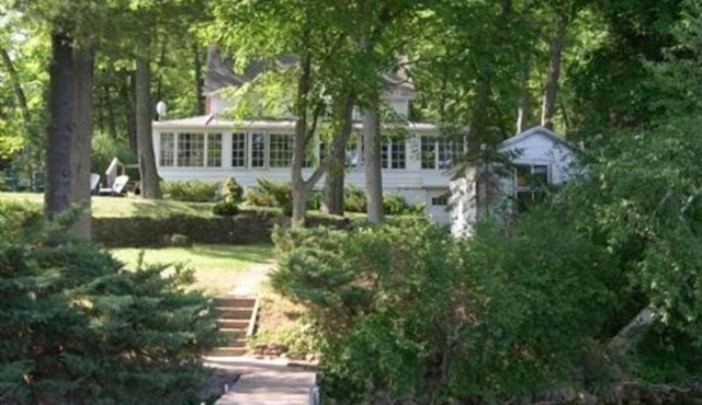 Relax at this Hidden Treasure on the Shore of Green Lake WI