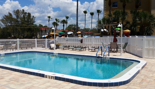 Relax, Bike, Swim, Kayak ,at our updated Dolphin Point condo