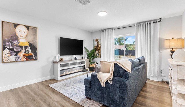 Relax by Golden Ocala Golf Course and WEC 7 min driven