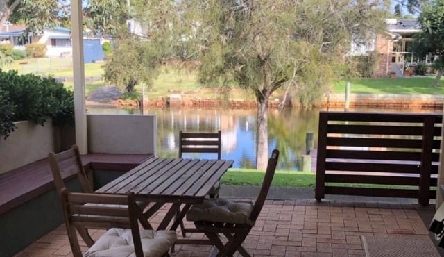 Relax By The River, TOP NOTCH