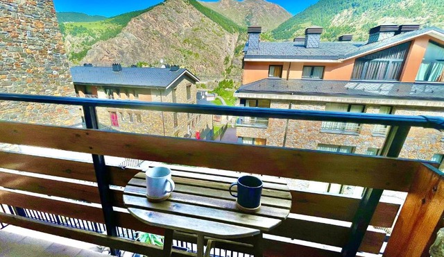 Relax con vistas en Canillo HUT-8131