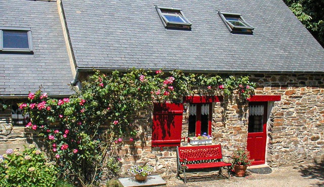 Relax in a green environment in the center of Brittany.