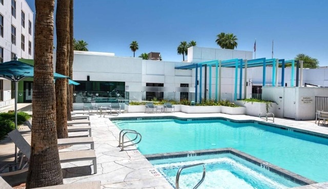 Relax in a Spacious Modern Room Near Chandler Fashion Center – 4.5 miles
