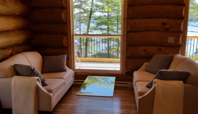 Relax In Canada: A Lakeside Log Cottage Near Kejimkujik National Park