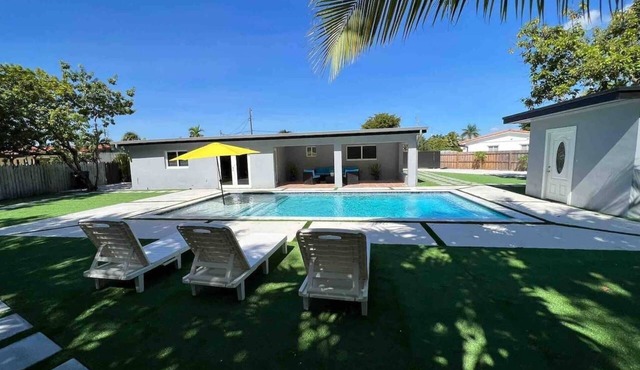 Relax in Miami`s Top Rated Resort Pool Ambiance