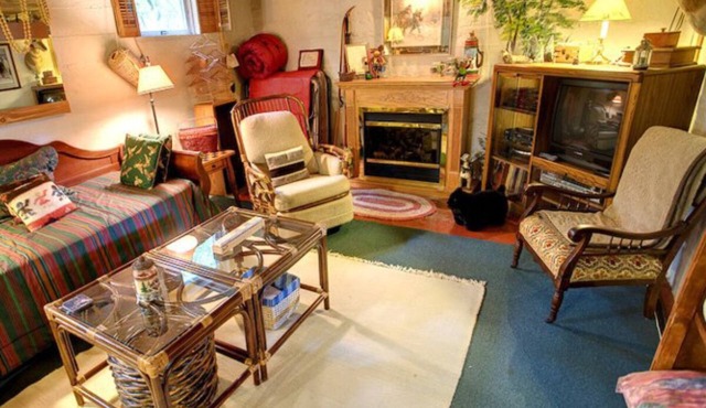 Relax in our Fish Haven Room in the Lower Lodge at The Cobblestone Bed & Breakfast