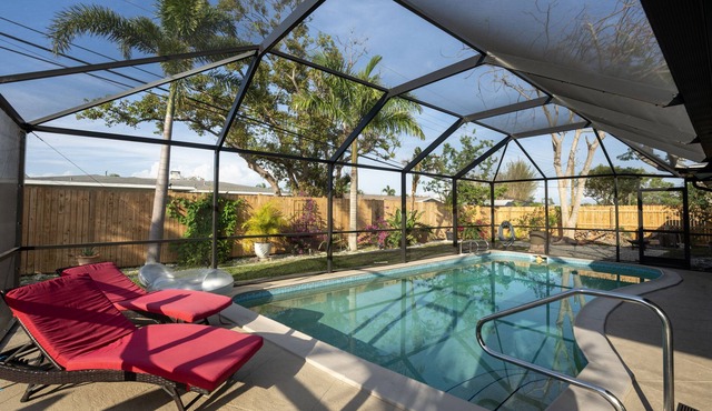 Relax in privacy near the beach