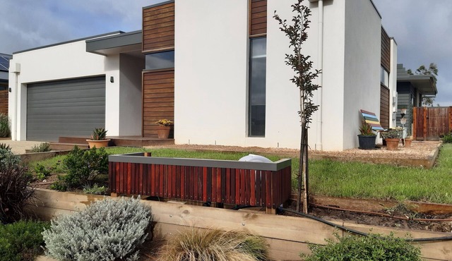 Relax in style at Mi Casa on the Bellarine Peninsula.