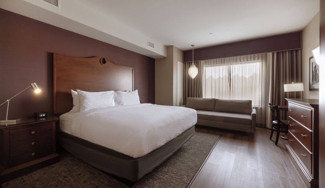 Relax in Style Close to Parker’s PACE Center & Outdoor Adventures