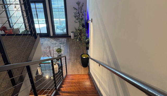 Relax in Style in the Heart of Atlantic Station