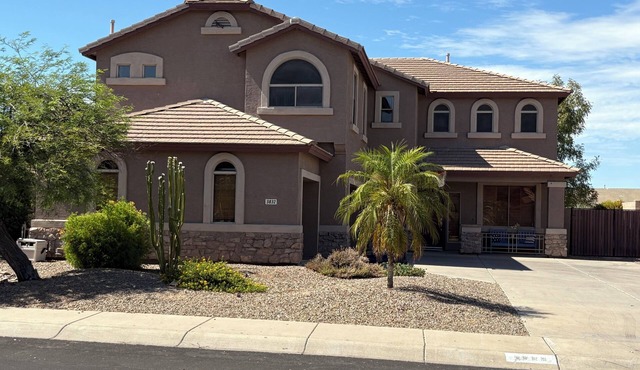 Relax in the Gilbert Getaway