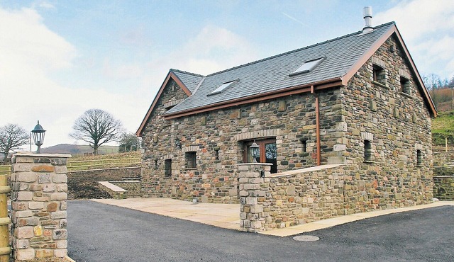 Relax in the shared indoor heated swimming pool, hot tub or sauna.