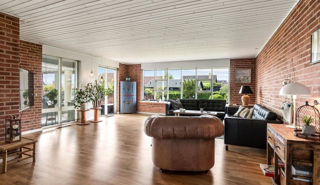 Relax in this comfortable vacation home just a stone's throw from Karrebæk Fjord.