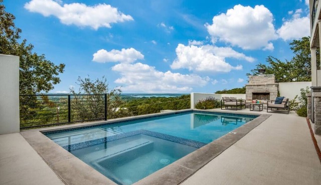 Relax in this Hillside Home with Canyon Lake Views