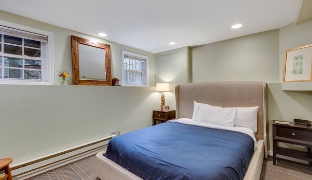 Relax in Winter Park - You Will LOVE the Garden Access and the Classic, Comfortable Feeling by AllSet Turnover