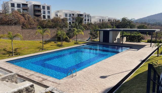 Relax in Xochitepec: apartment with pools, terrace and access to tourist areas