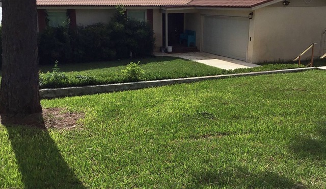 Relax Inn at Crystal Lake Is the perfect location for a vacation