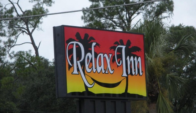 Relax Inn Silver Springs