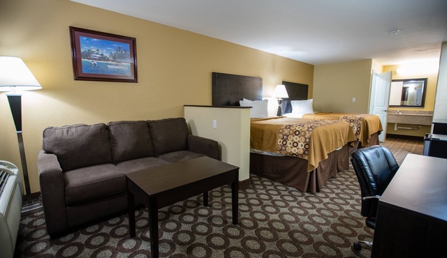 Relax Inn & Suites