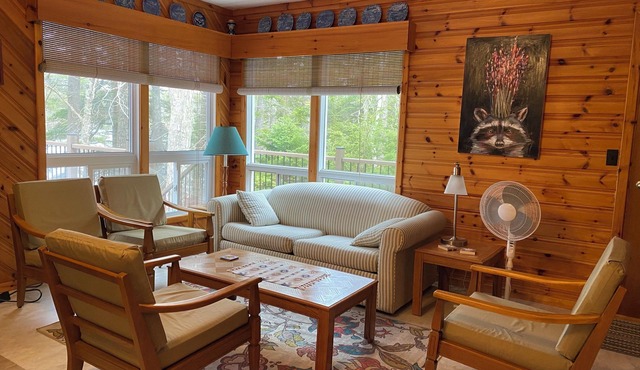 Relax Lakeside! Family Friendly Cottage!nBeaverdam Lake, Labelle Nova Scotia