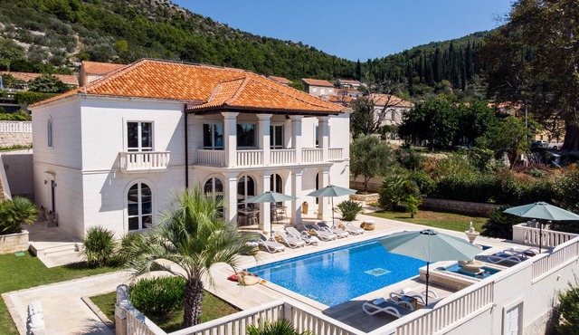 Relax like a Renaissance nobleman in the six rooms of Villa Trsteno