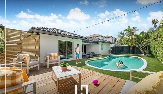 Relax Miami Scape/Mini Golf/Pool & Wine Welcome