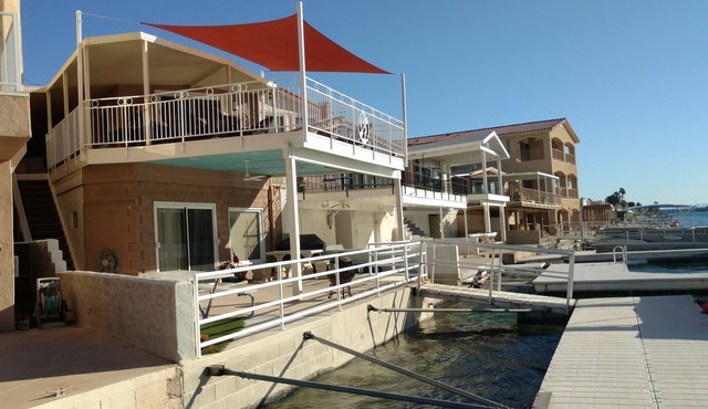 Relax near Colorado River in Parker's Guesthouse