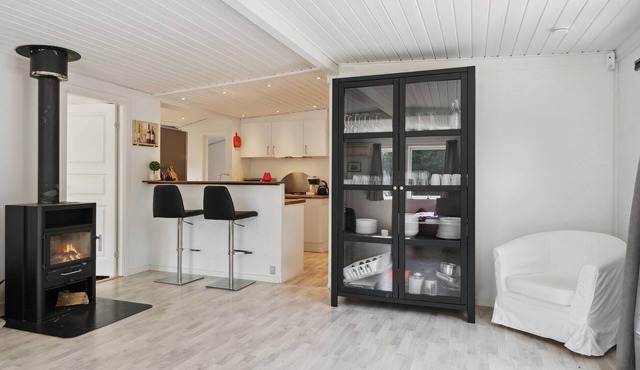 Relax near the beach in this pleasant vacation home in Strøby Ladeplads.