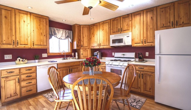 Relax, Rejuvenate & Renew in Lower Long Lake Area