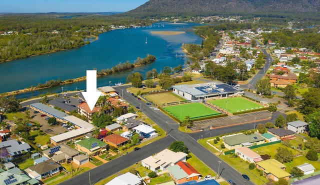 Relax @ Riverview - 2 bedroom unit in North Haven, close to river and Bowling Club