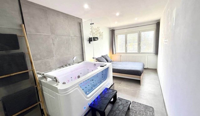 "RELAX SPA Publier" cinema spa "Village House"