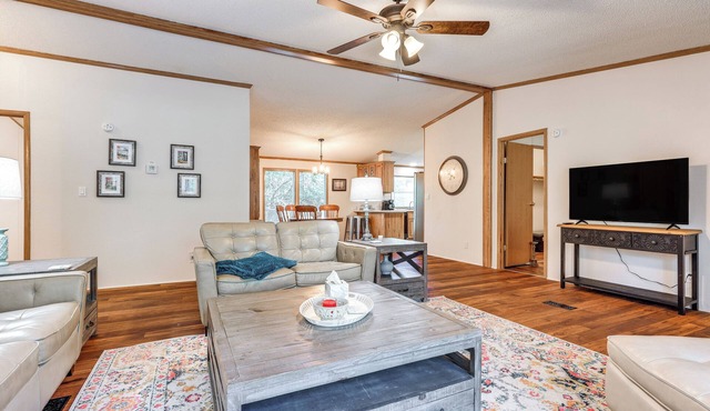 Relax, Swim & Explore: Home in Wimberley!