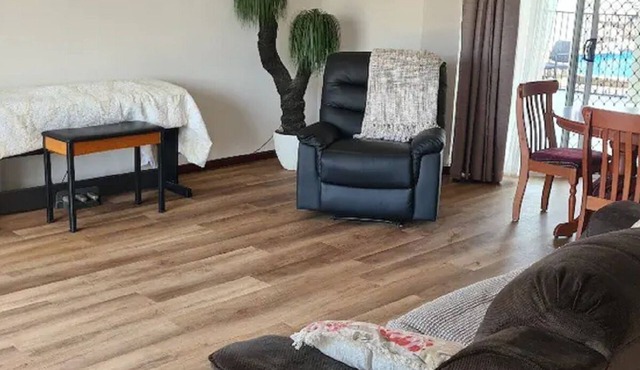 Relax, unwind and chill out.nEntire home in Mossman, Australia