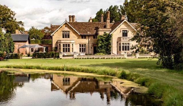 Relax, Unwind and Reset in our Countryside retreat. Family and Pet Friendly!