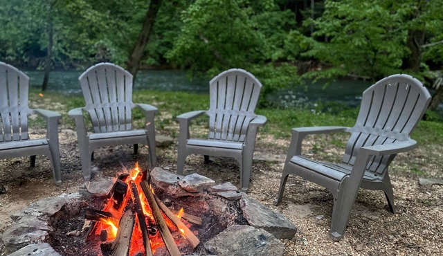 Relax & Unwind at the Chestatee River Retreat! Pet Friendly & Near Wineries