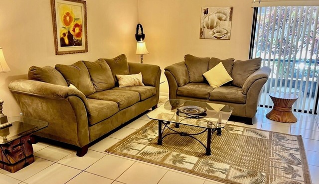 Relax, Unwind & Stay Awhile in Deerfield Beach