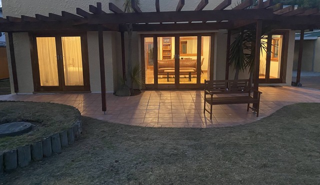 Relax@Wainui Beach Stay