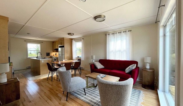 Relax with the whole family at this peaceful oasis