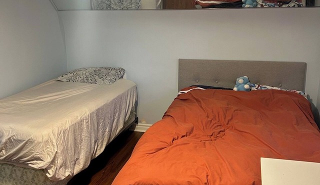 Relax with the whole Family close to malls transportation and waterpark