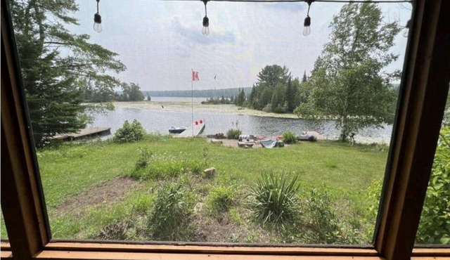 Relax with the whole family at The Varaha. A peaceful cottage facing the lake