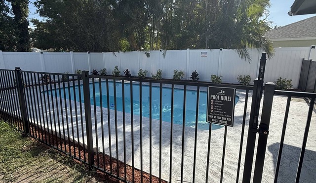 Relax with the whole family at this peaceful place to stay at Sarasota Florida